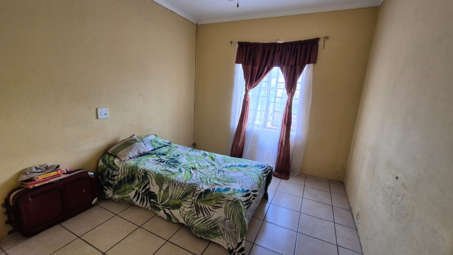 To Let 4 Bedroom Property for Rent in Queenstown Central Eastern Cape